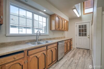 2409 Cherry Street , Aberdeen, WA 98520 - Photo 11