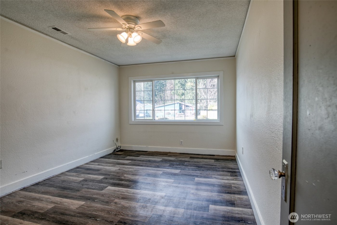 2409 Cherry Street , Aberdeen, WA 98520