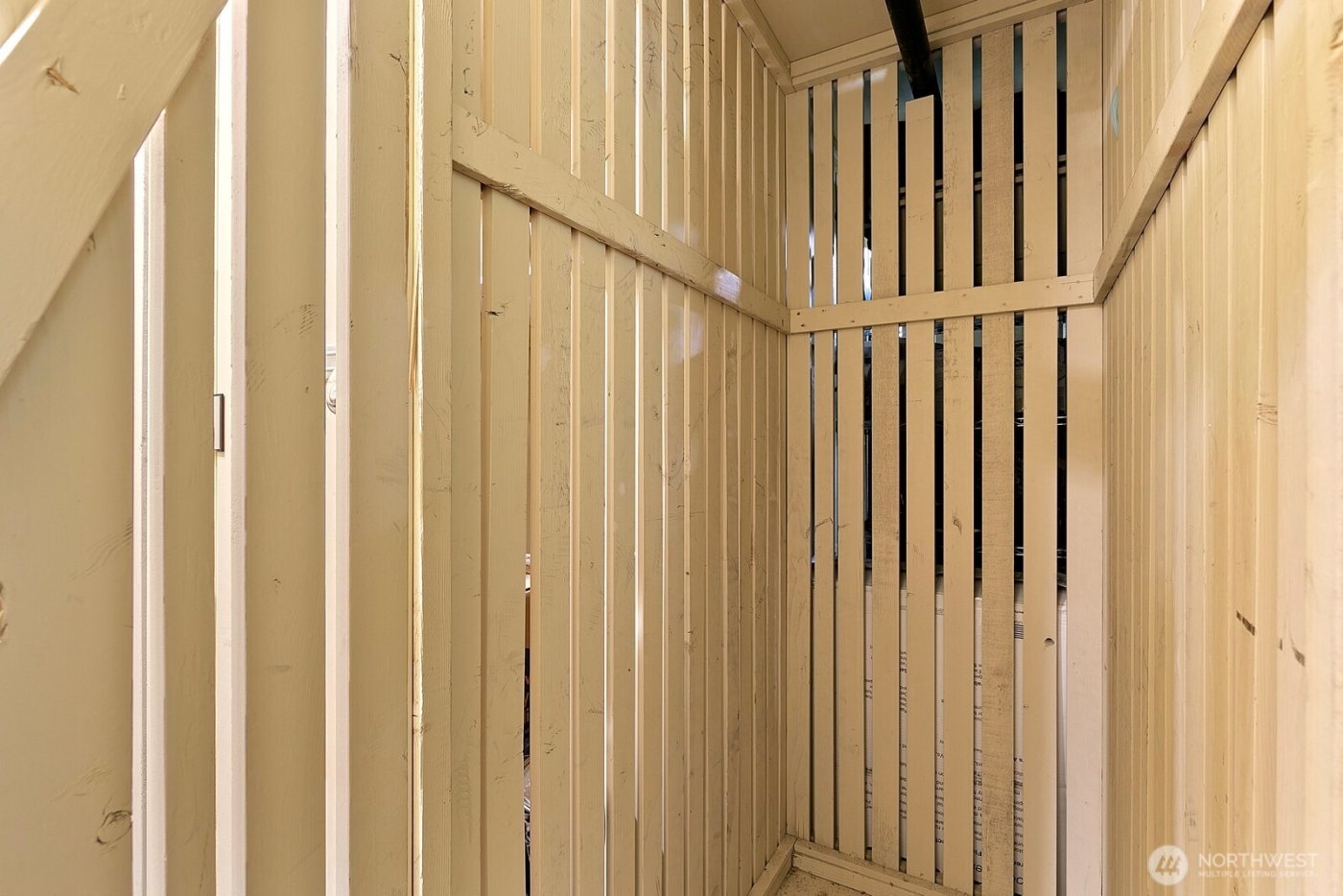 705 E Republican St #303, Seattle, WA 98012