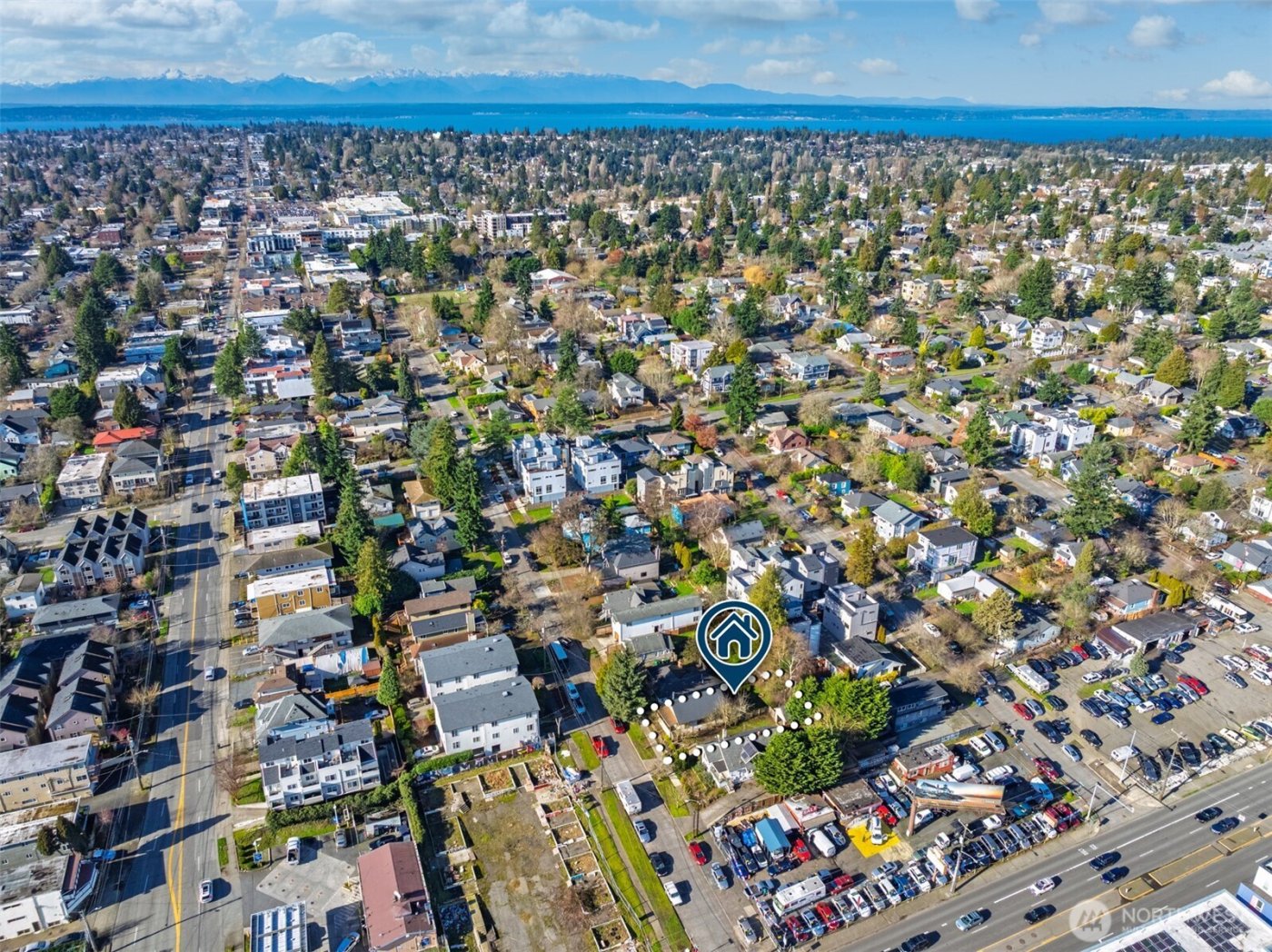 946 N 86th Street , Seattle, WA 98103