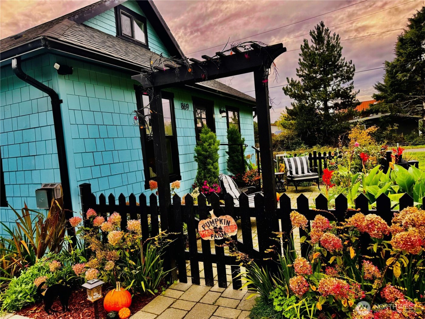 869 Schmid Road , Grayland, WA 98547