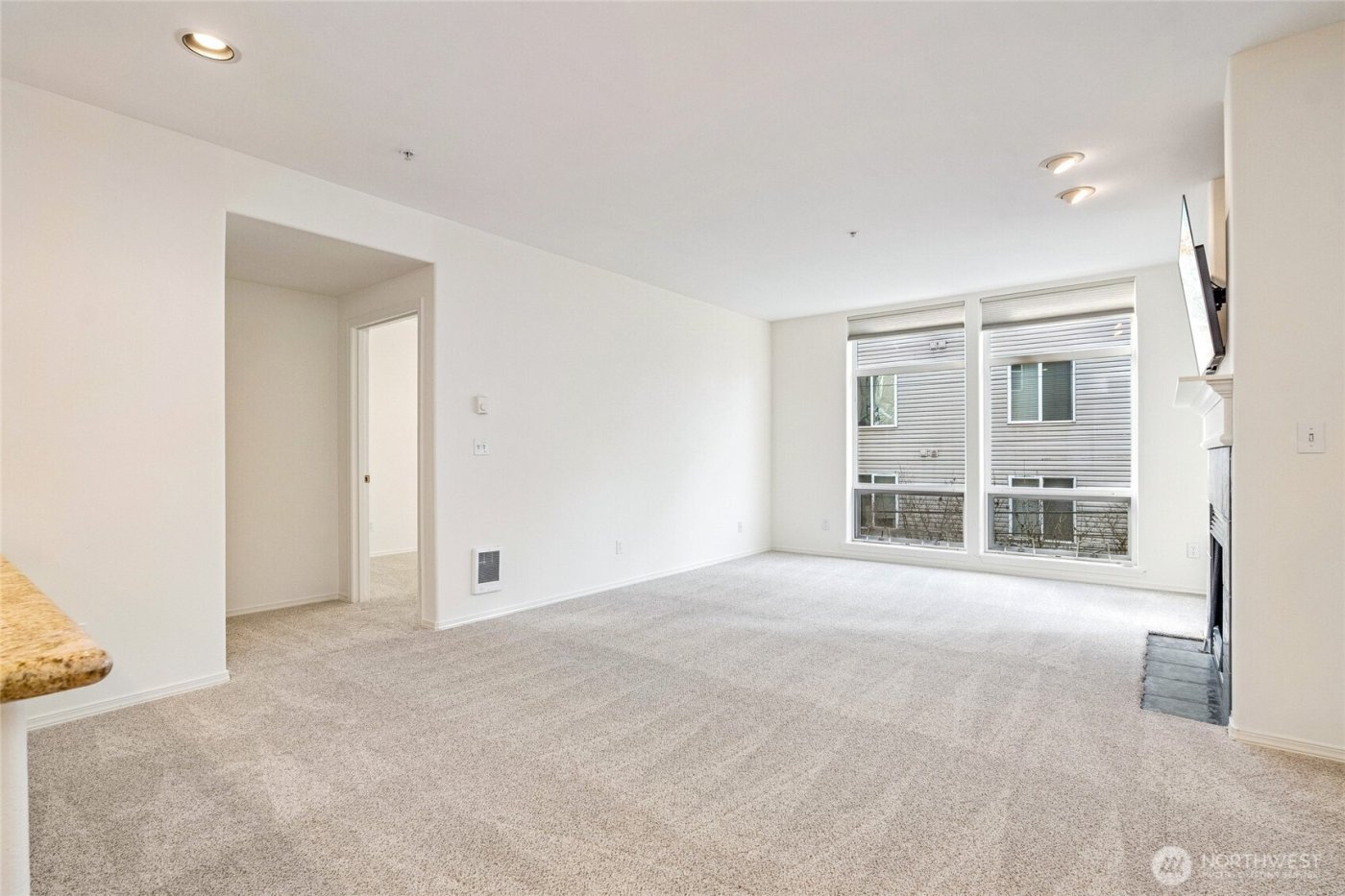 3221 SW Avalon Way #313, Seattle, WA 98126