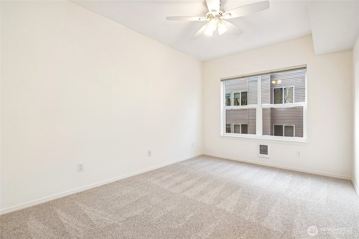 3221 SW Avalon Way #313, Seattle, WA 98126