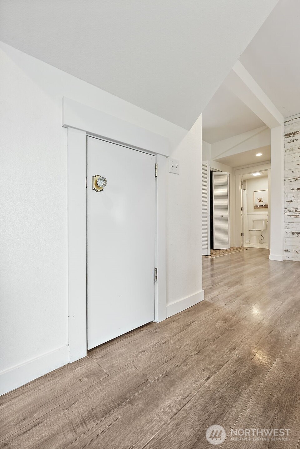 23610 94th Ave E , Graham, WA 98338