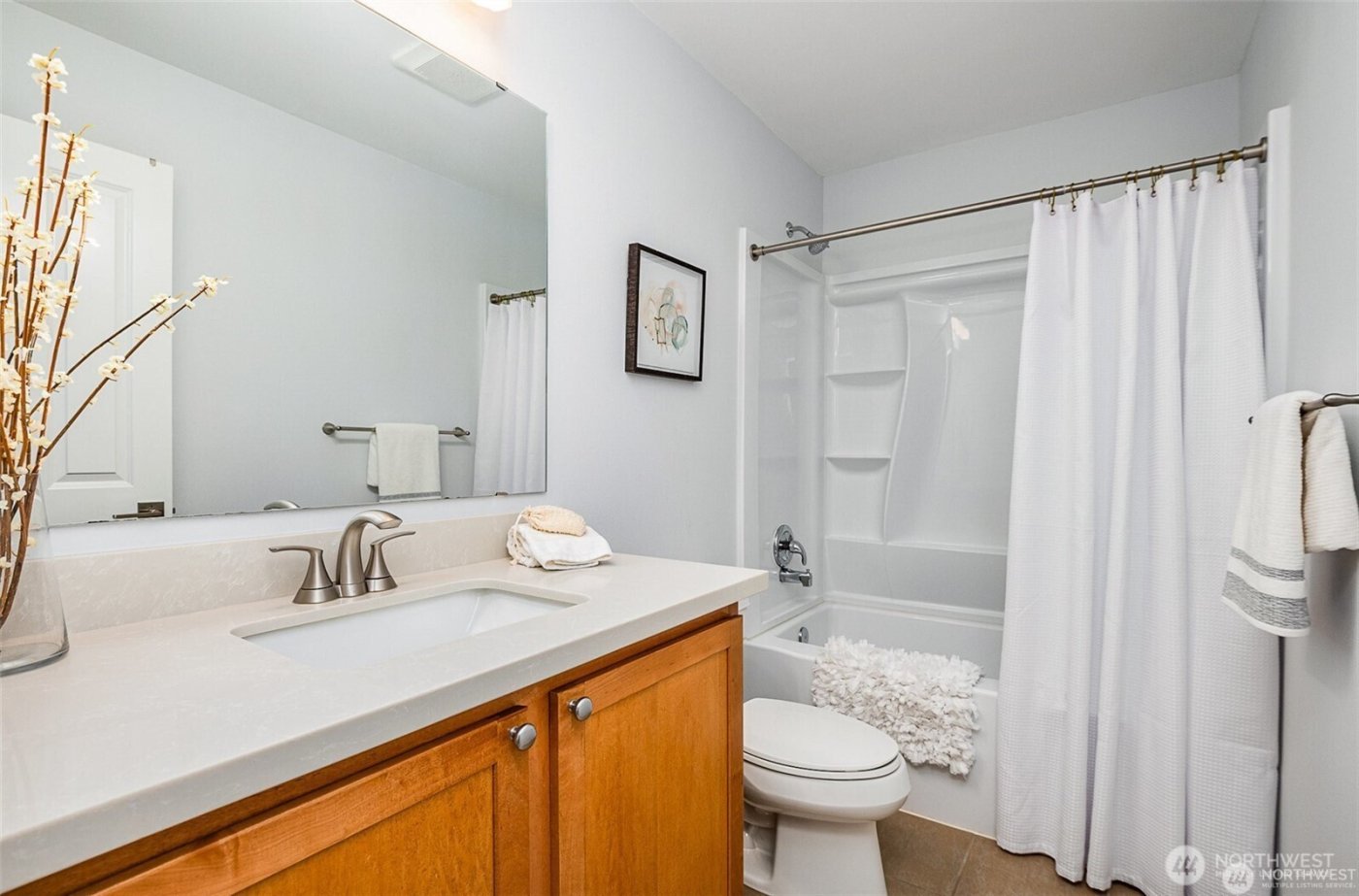 5523 Lakemont Boulevard SE #604, Bellevue, WA 98006