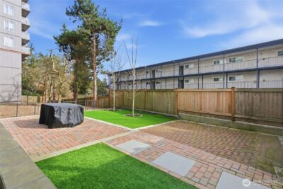 15020 Bothell Way NE #406, Lake Forest Park, WA 98155 - Photo 18