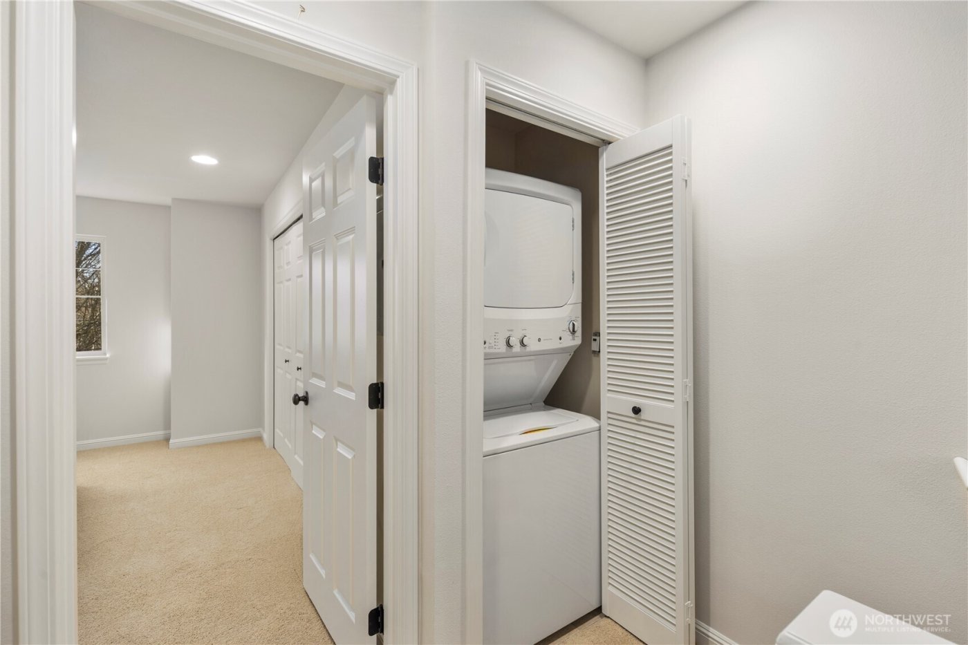 9217 122nd Court NE #119, Kirkland, WA 98033