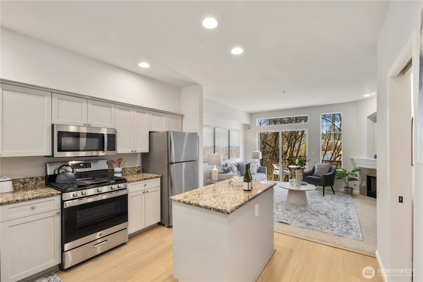 9217 122nd Court NE #119, Kirkland, WA 98033