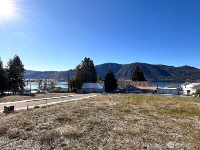 33 Indigo Lane , Manson, WA 98831 - Photo 2