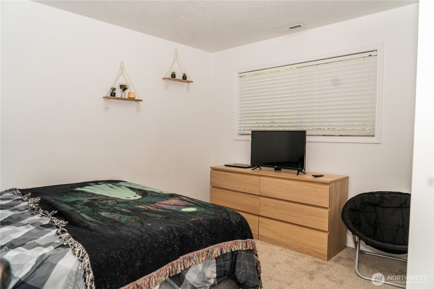 709 N 23rd Avenue , Kelso, WA 98626