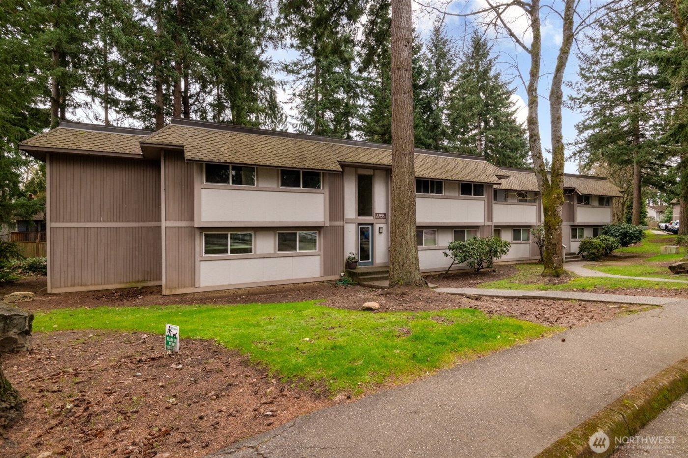 4601 SW 320th Street #C5, Federal Way, WA 98023-2400
