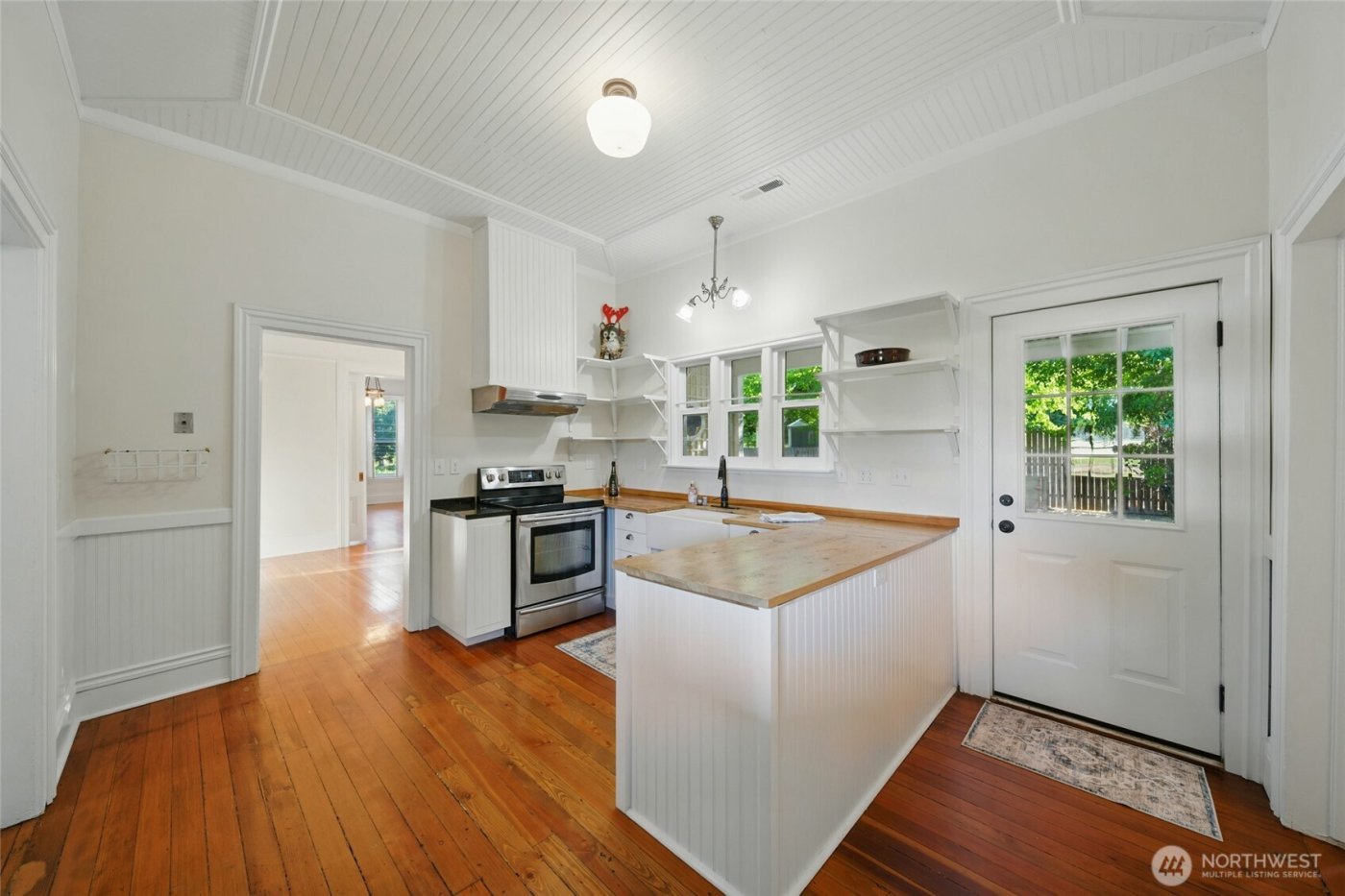 415 Preston Avenue , Waitsburg, WA 99361