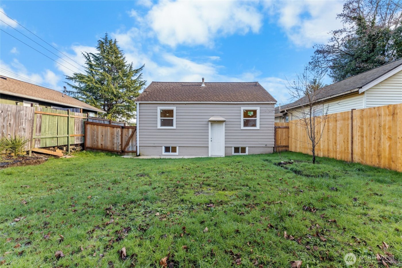 1229 Broadway Ave , Bremerton, WA 98337