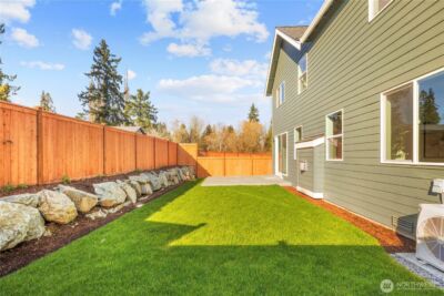 721 211th Place SE, Bothell, WA 98021 - Photo 33