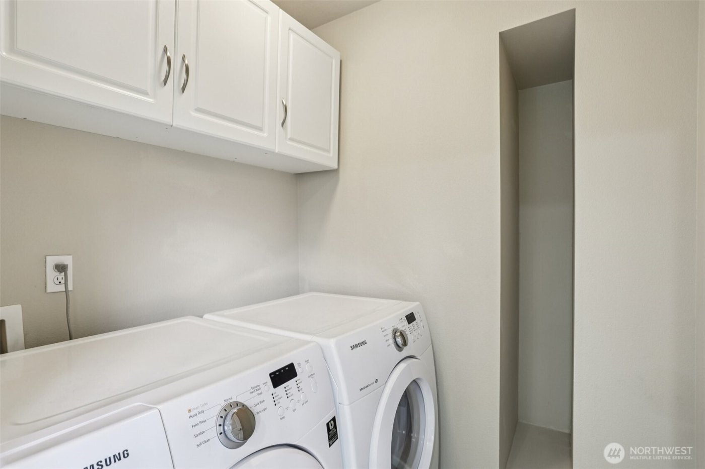 18200 NE 110th Street , Redmond, WA 98052