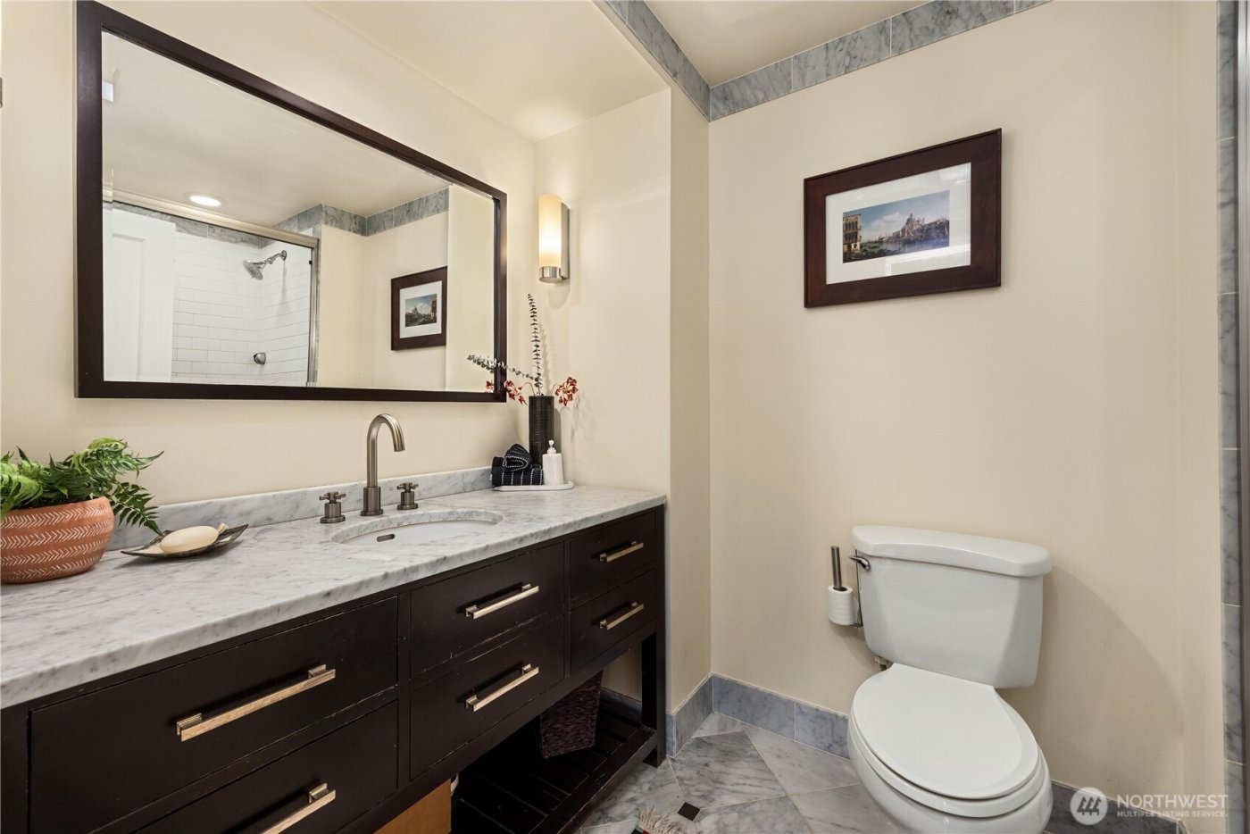 1107 1st Avenue #602, Seattle, WA 98101-2944