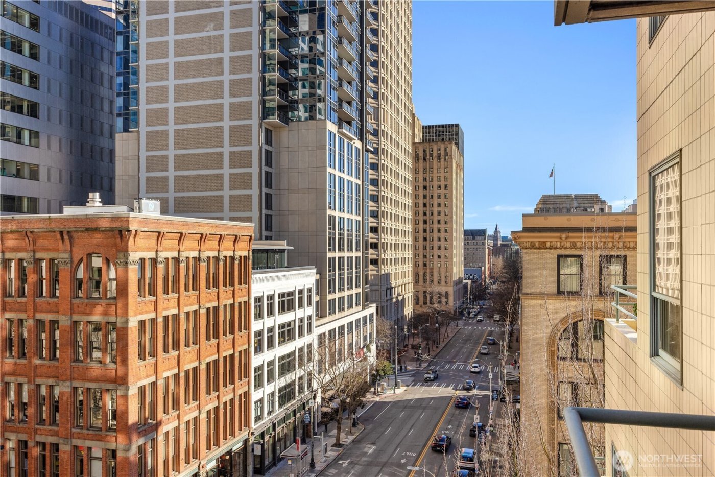 1107 1st Avenue #602, Seattle, WA 98101-2944