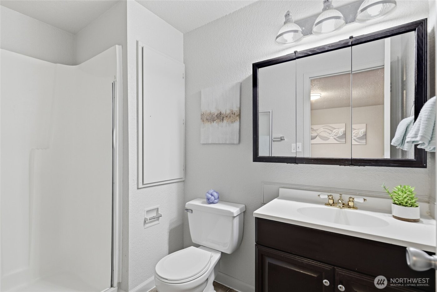 16011 2nd Place W, Lynnwood, WA 98087