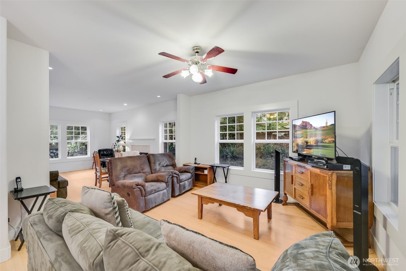 125 River Glen Terrace , Kalama, WA 98625