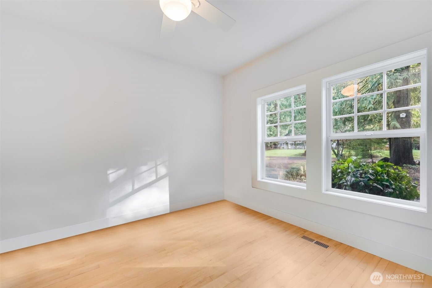 125 River Glen Terrace , Kalama, WA 98625