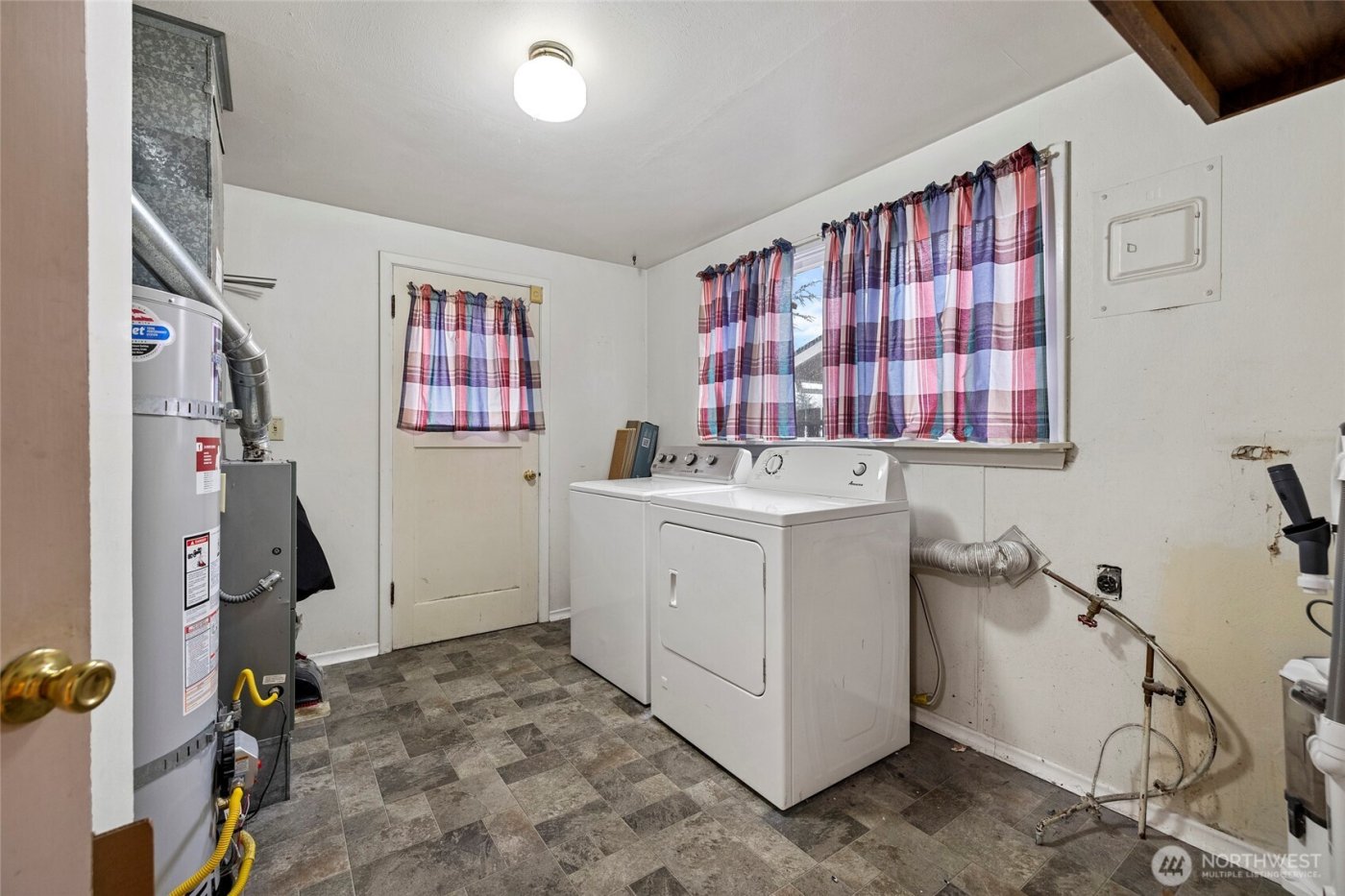 1808 S 14th Street , Mount Vernon, WA 98274