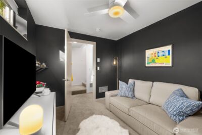 2422 55th Avenue SW, Seattle, WA 98116 - Photo 17