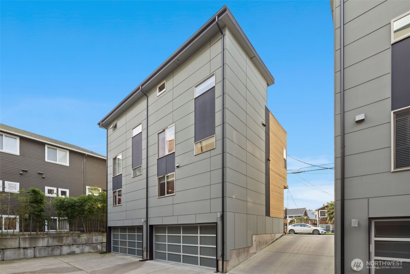 2422 55th Avenue SW, Seattle, WA 98116