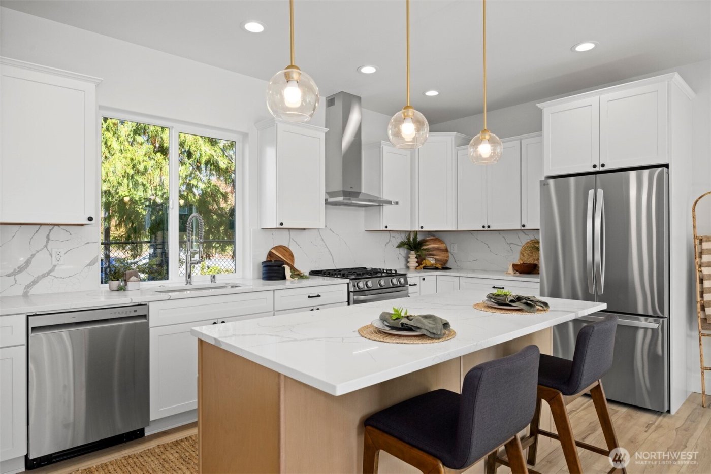 224 N 54th Place , Mount Vernon, WA 98273