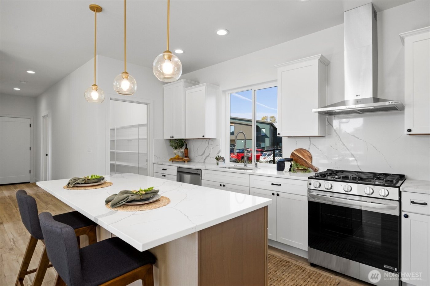 224 N 54th Place , Mount Vernon, WA 98273