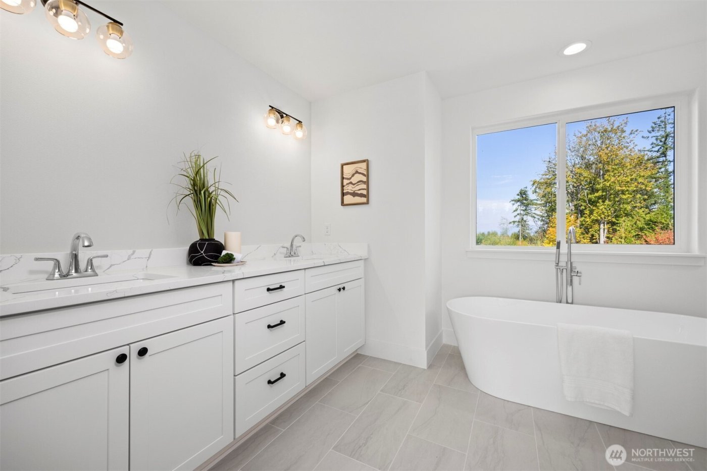 224 N 54th Place , Mount Vernon, WA 98273