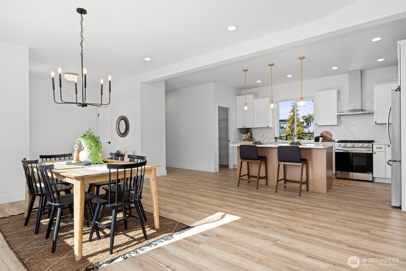 224 N 54th Place , Mount Vernon, WA 98273