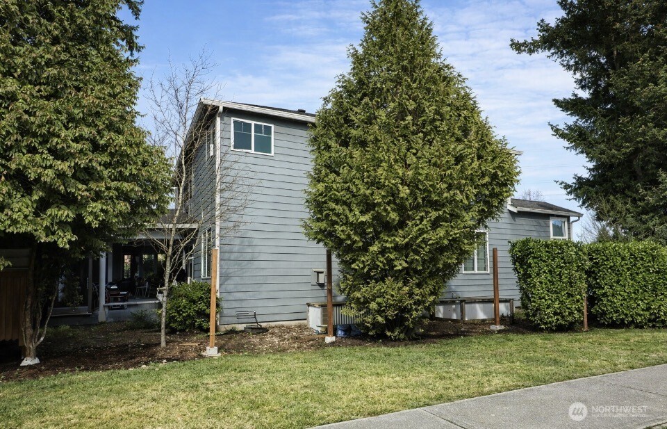 27929 154th Avenue SE, Kent, WA 98042