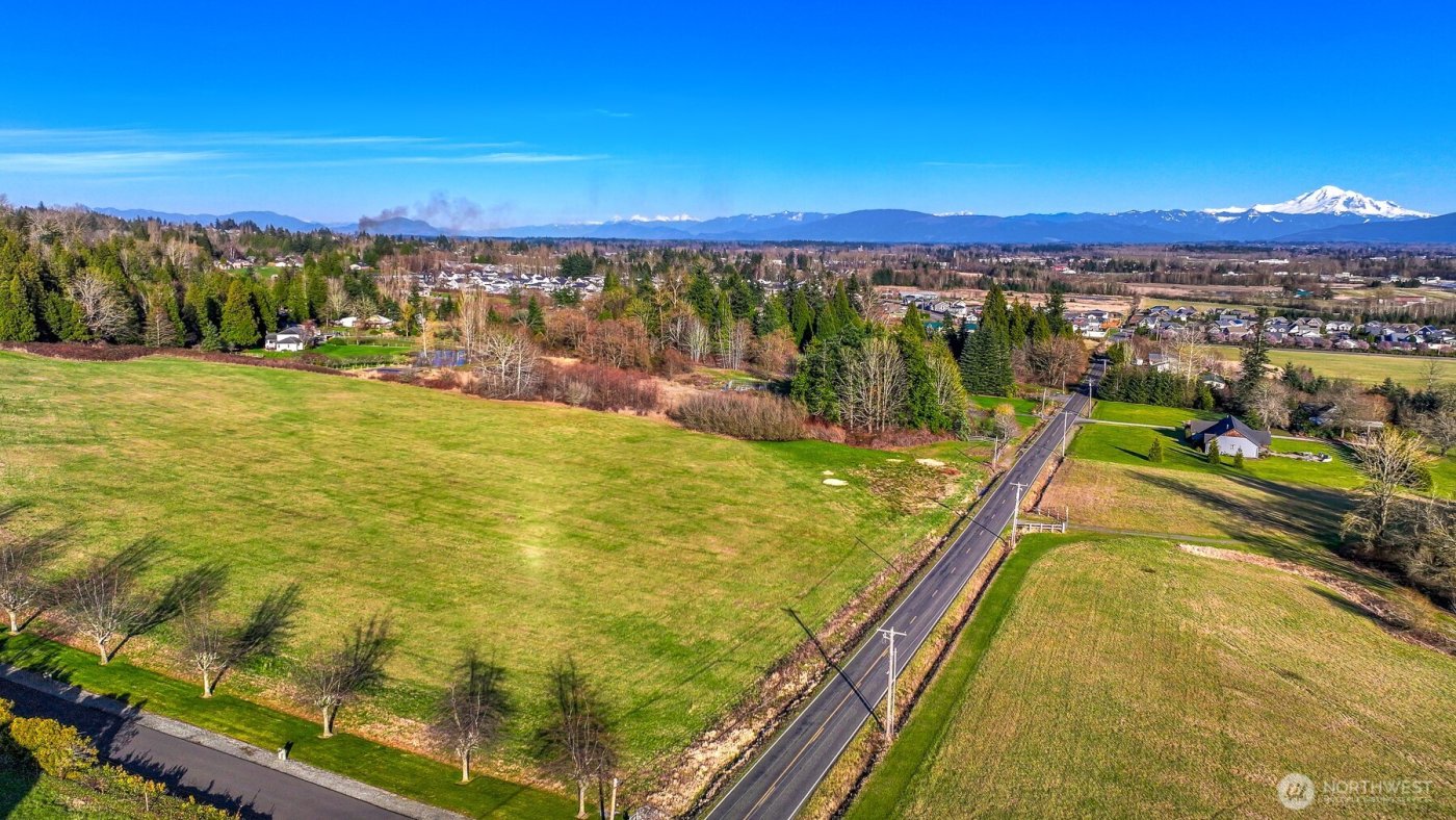 2630 - 2638 Douglas Road , Ferndale, WA 98248