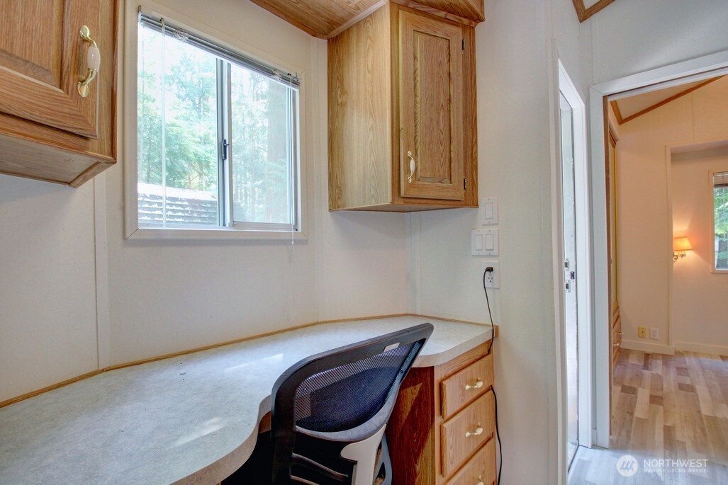 92 Riverside Drive , Deming, WA 98244