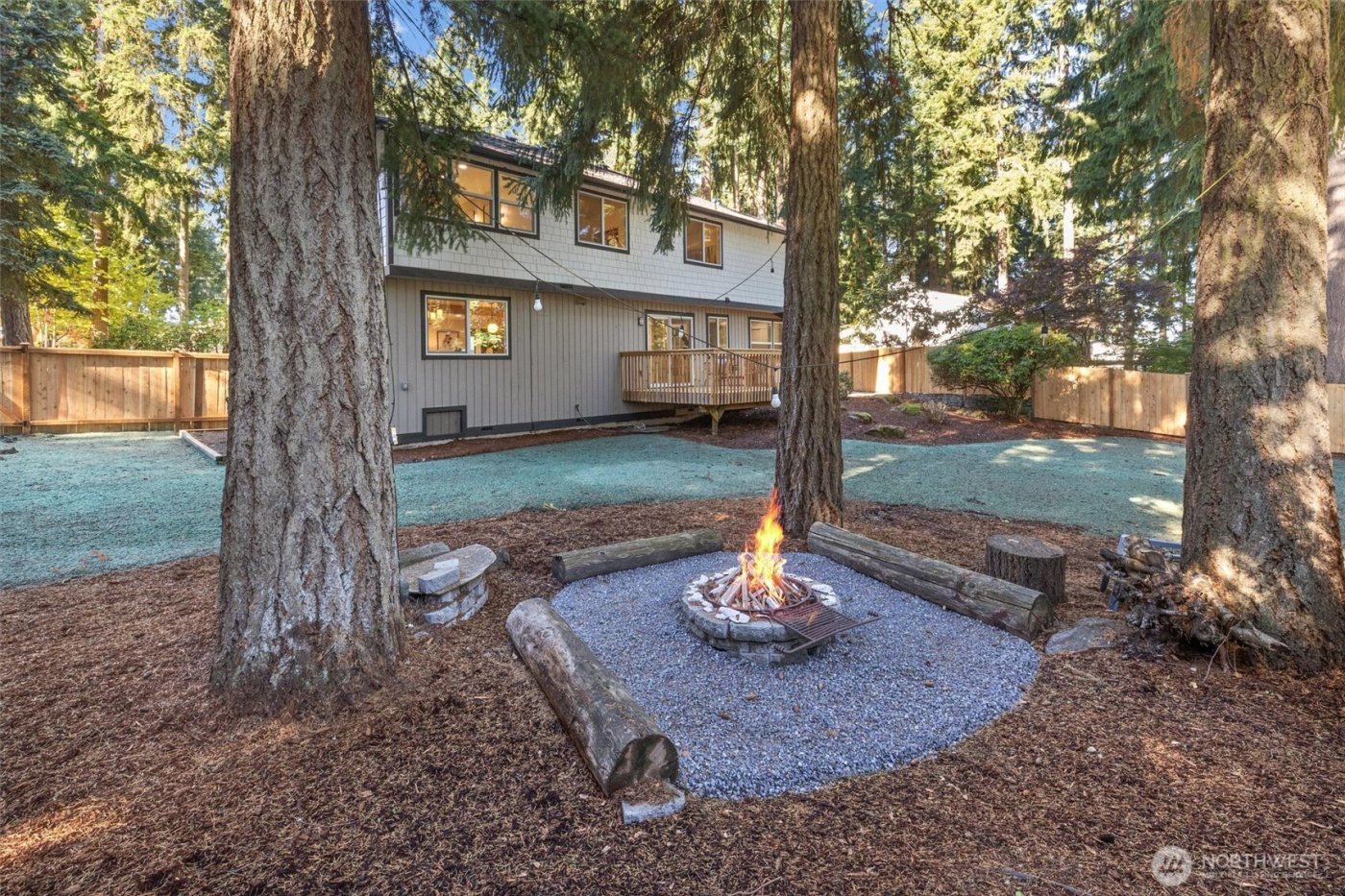 10406 115th Place NE, Kirkland, WA 98033-5017