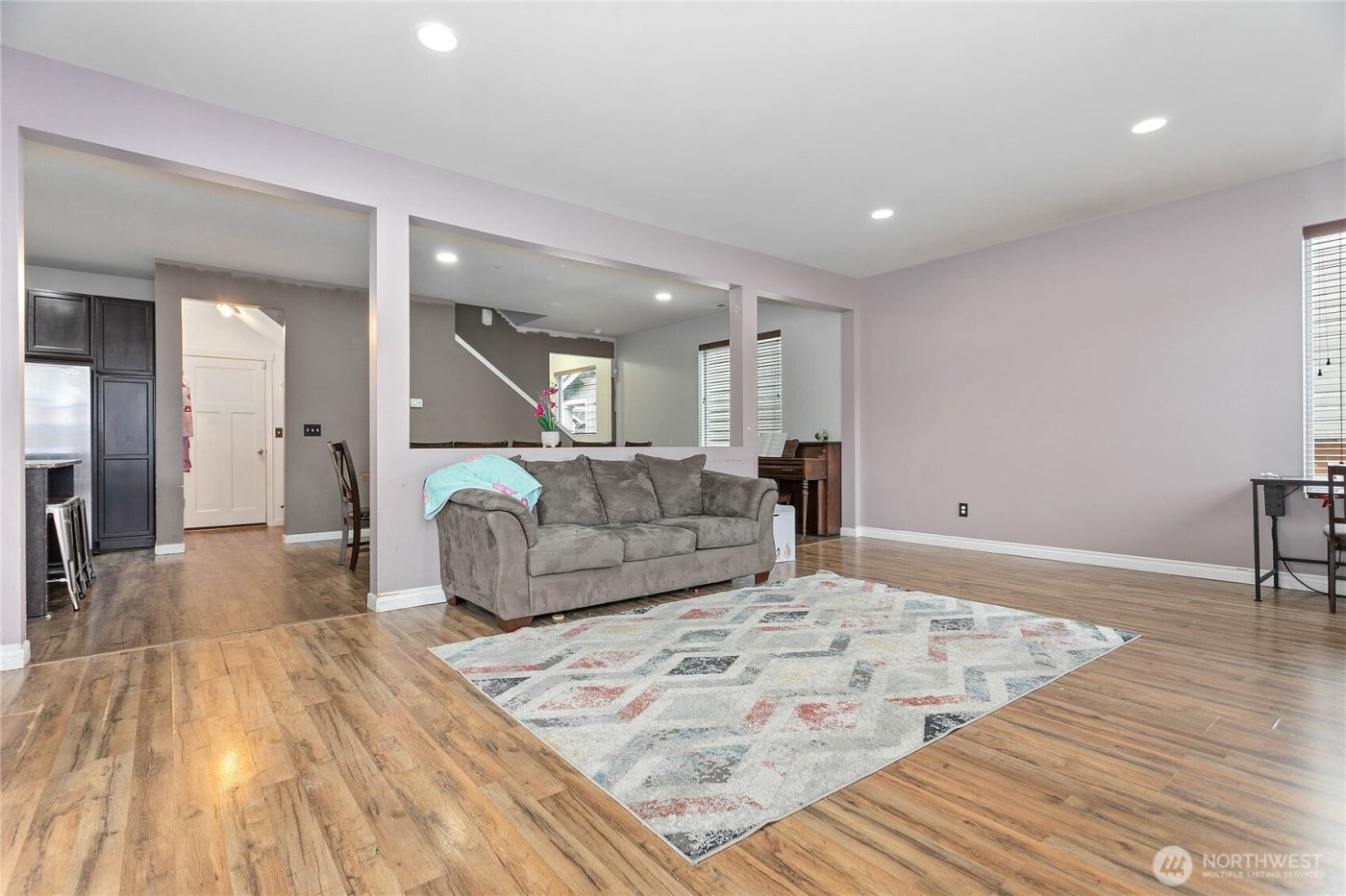 716 Brookstone Street , Mount Vernon, WA 98273