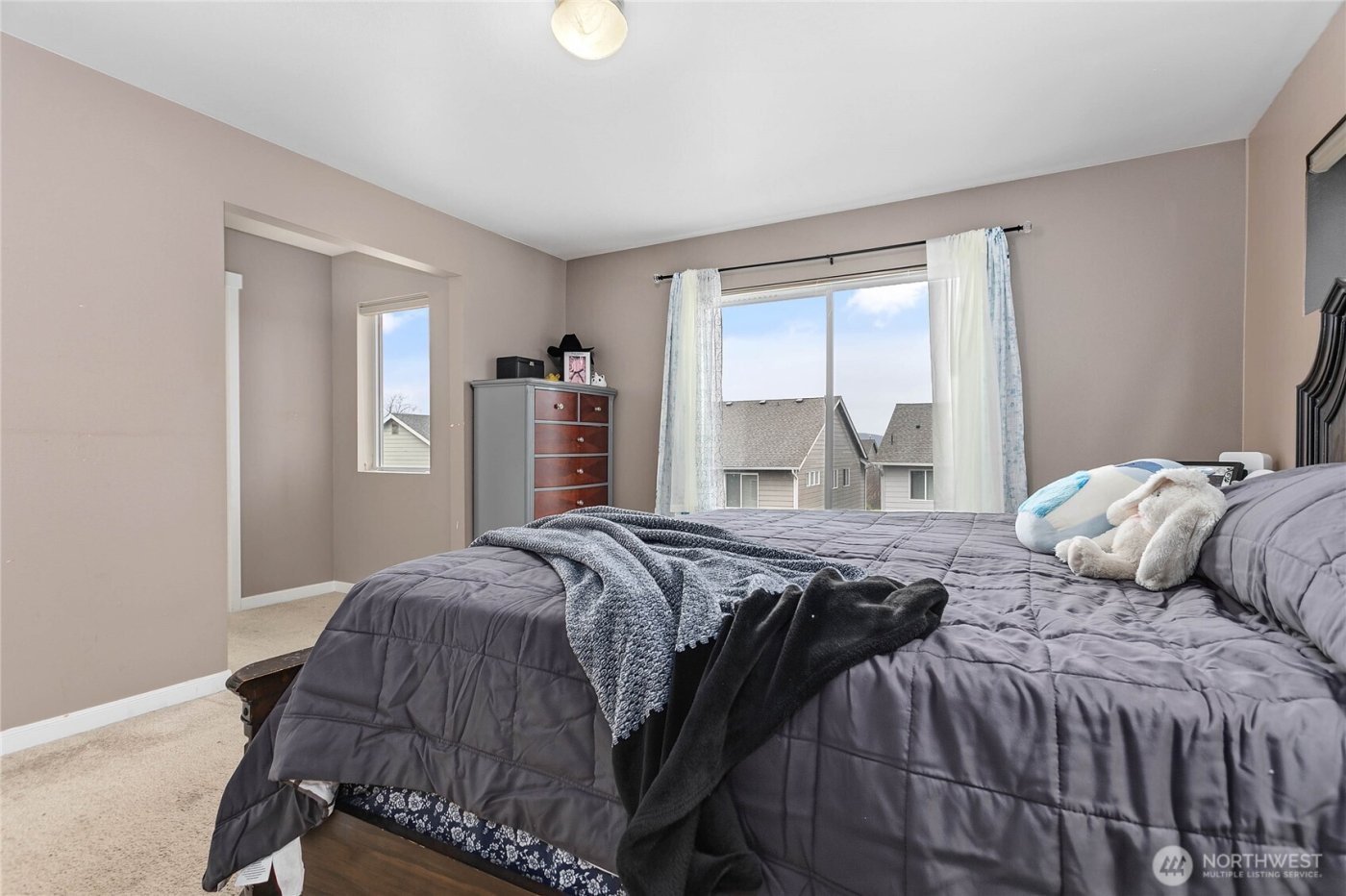 716 Brookstone Street , Mount Vernon, WA 98273