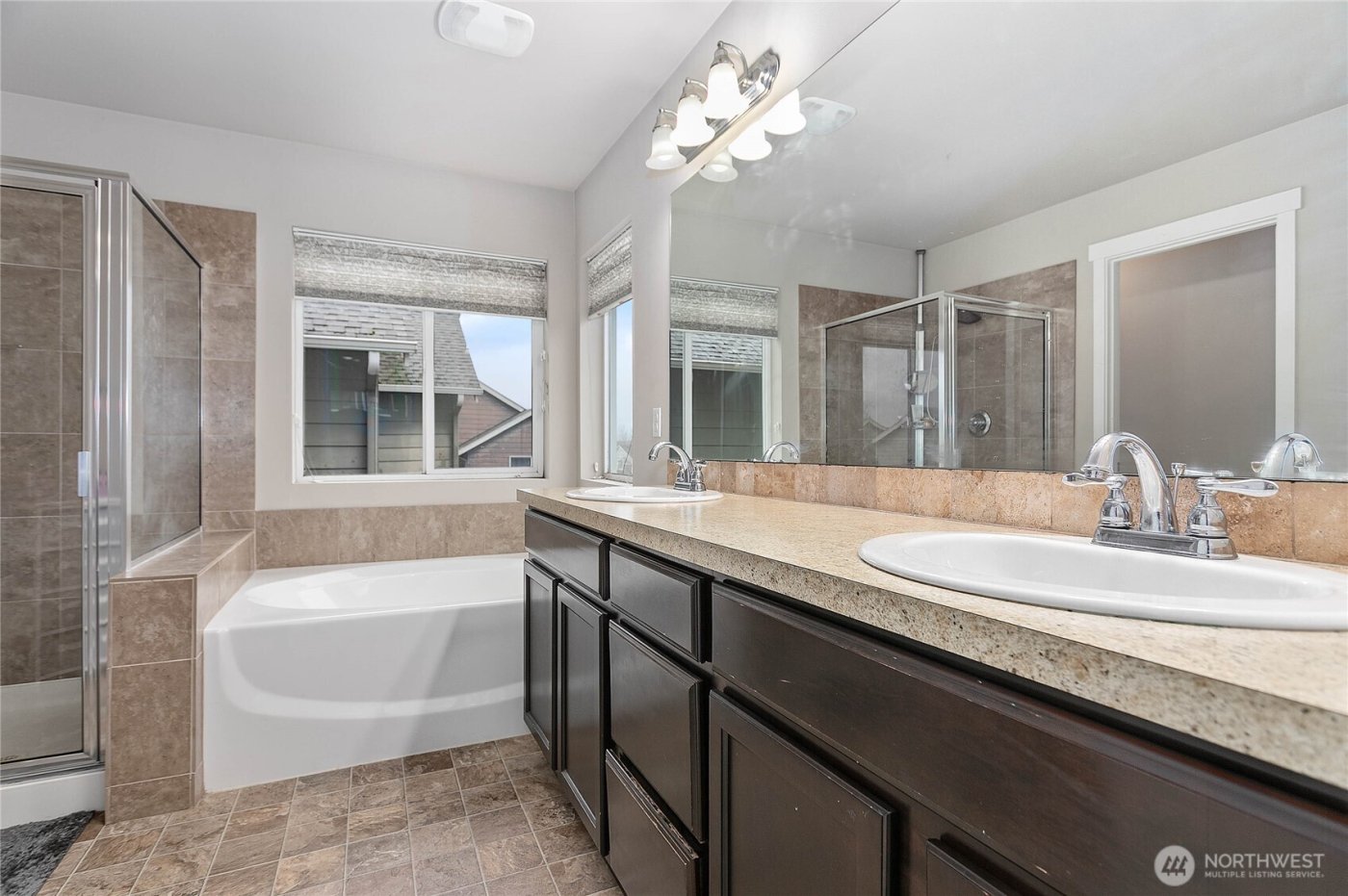 716 Brookstone Street , Mount Vernon, WA 98273