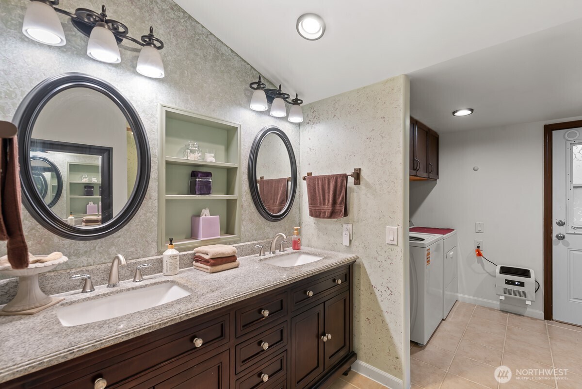 1134 Barton Square , East Wenatchee, WA 98802