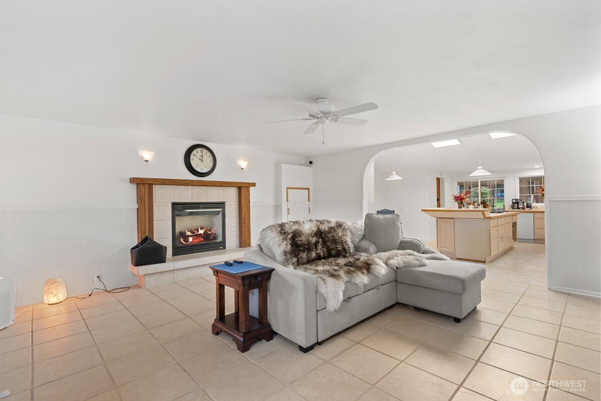 1134 Barton Square , East Wenatchee, WA 98802