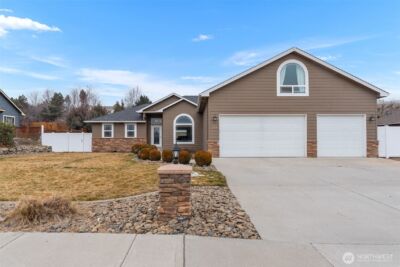 251 Lilly Lane , Wenatchee, WA 98801