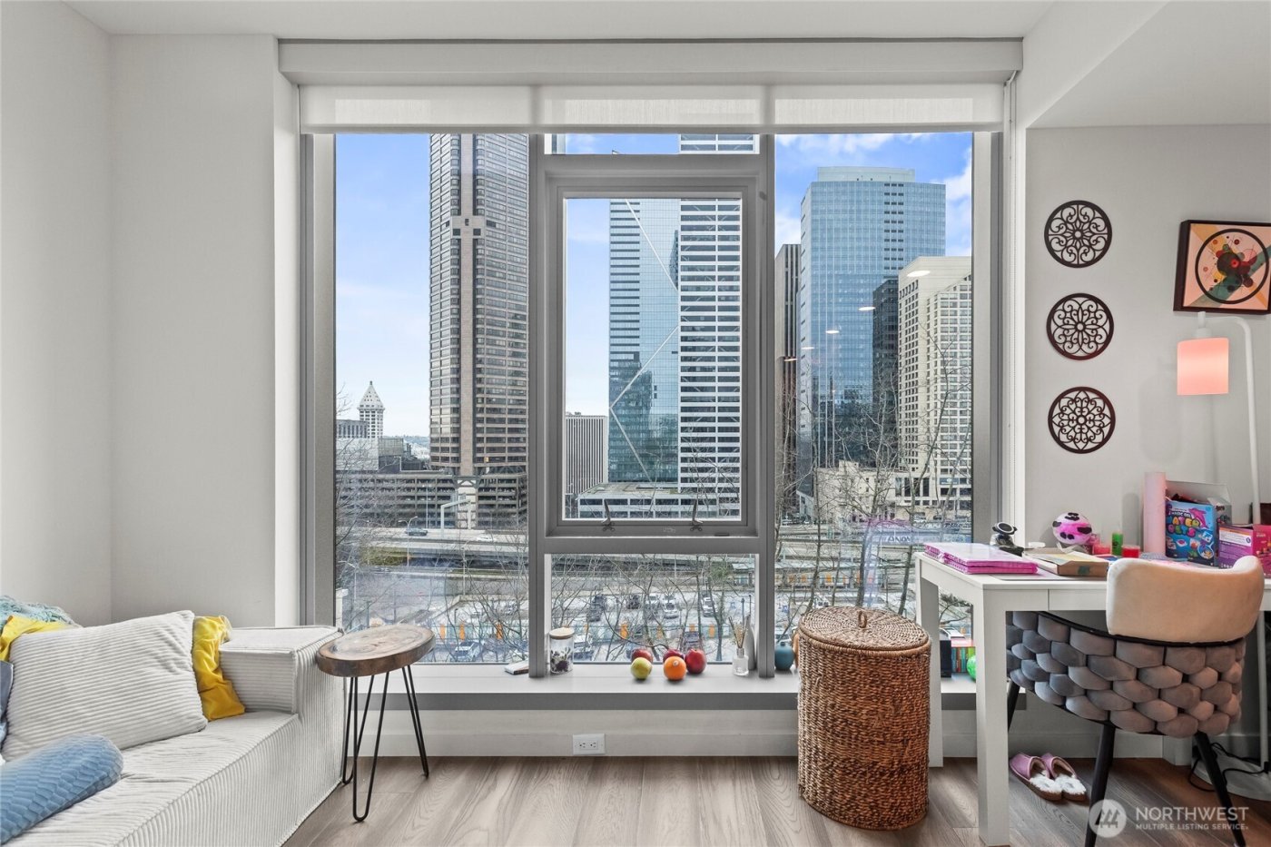 800 Columbia Street #703, Seattle, WA 98104