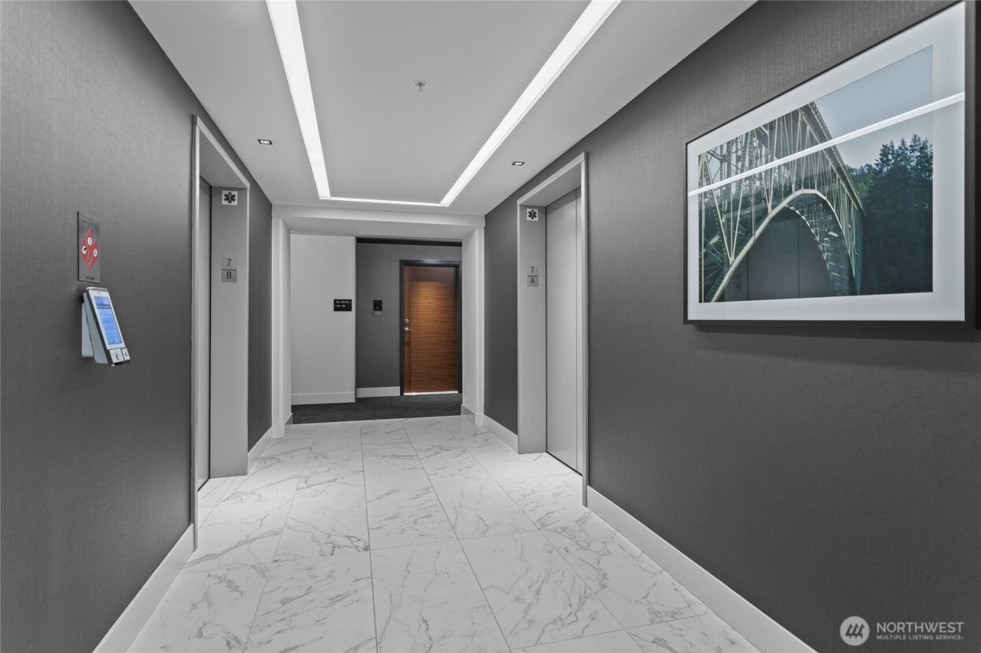 800 Columbia Street #703, Seattle, WA 98104