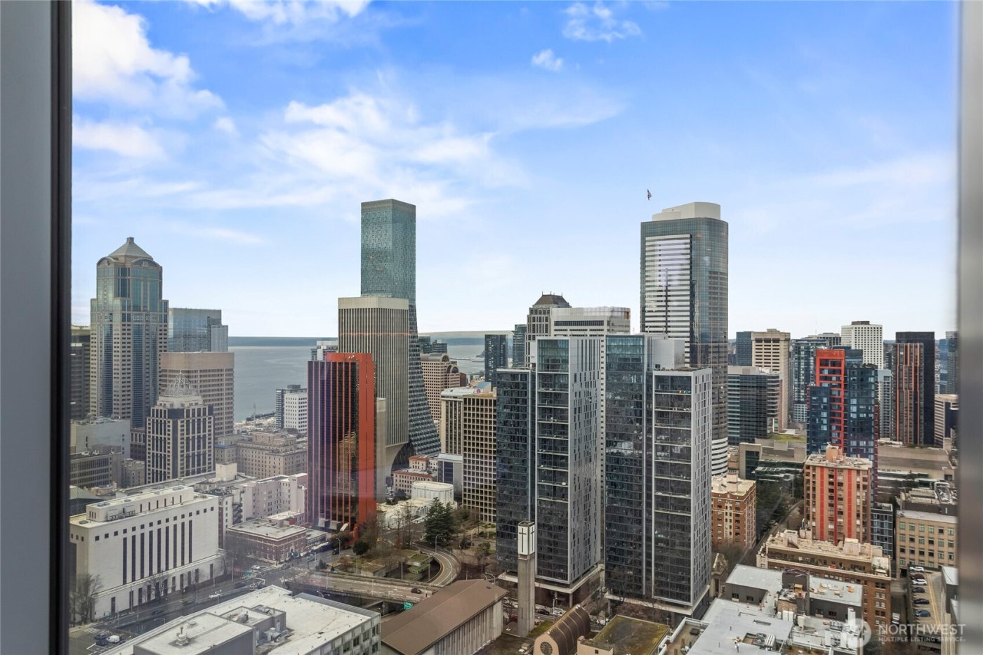 800 Columbia Street #703, Seattle, WA 98104