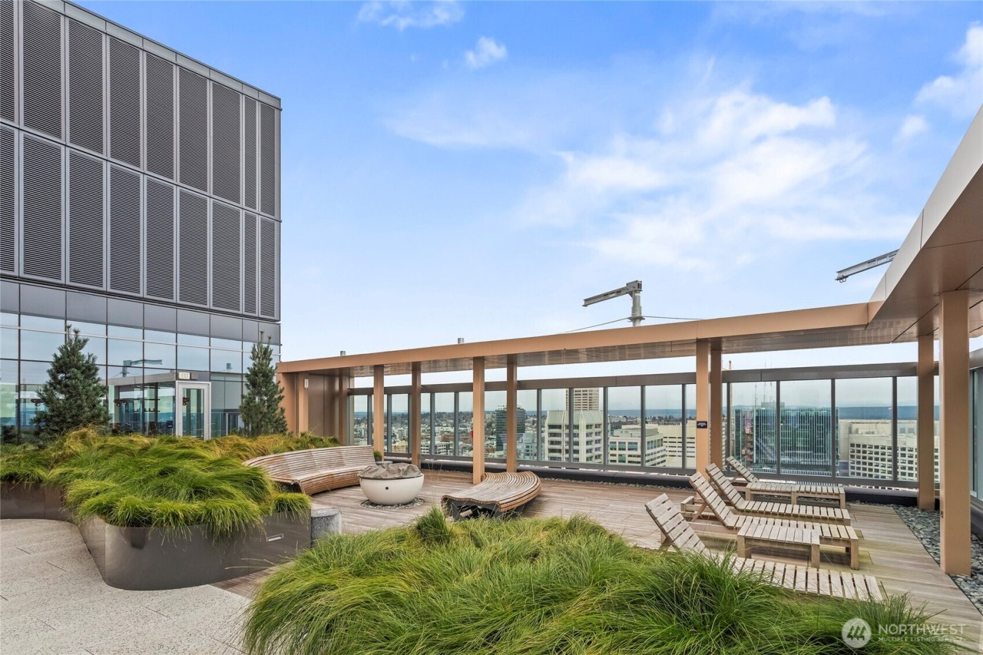 800 Columbia Street #703, Seattle, WA 98104