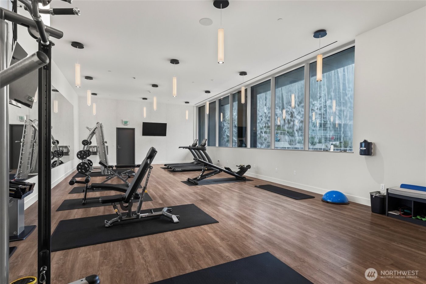 800 Columbia Street #703, Seattle, WA 98104