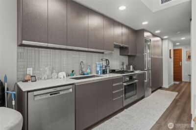 800 Columbia Street #703, Seattle, WA 98104 - Photo 6