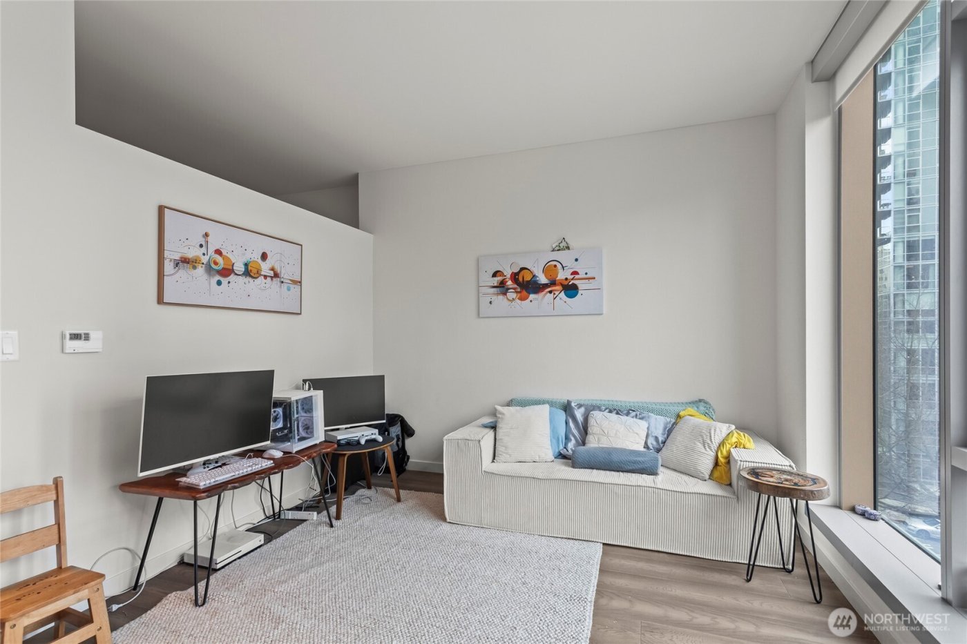 800 Columbia Street #703, Seattle, WA 98104