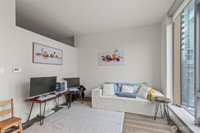 800 Columbia Street #703, Seattle, WA 98104 - Photo 9