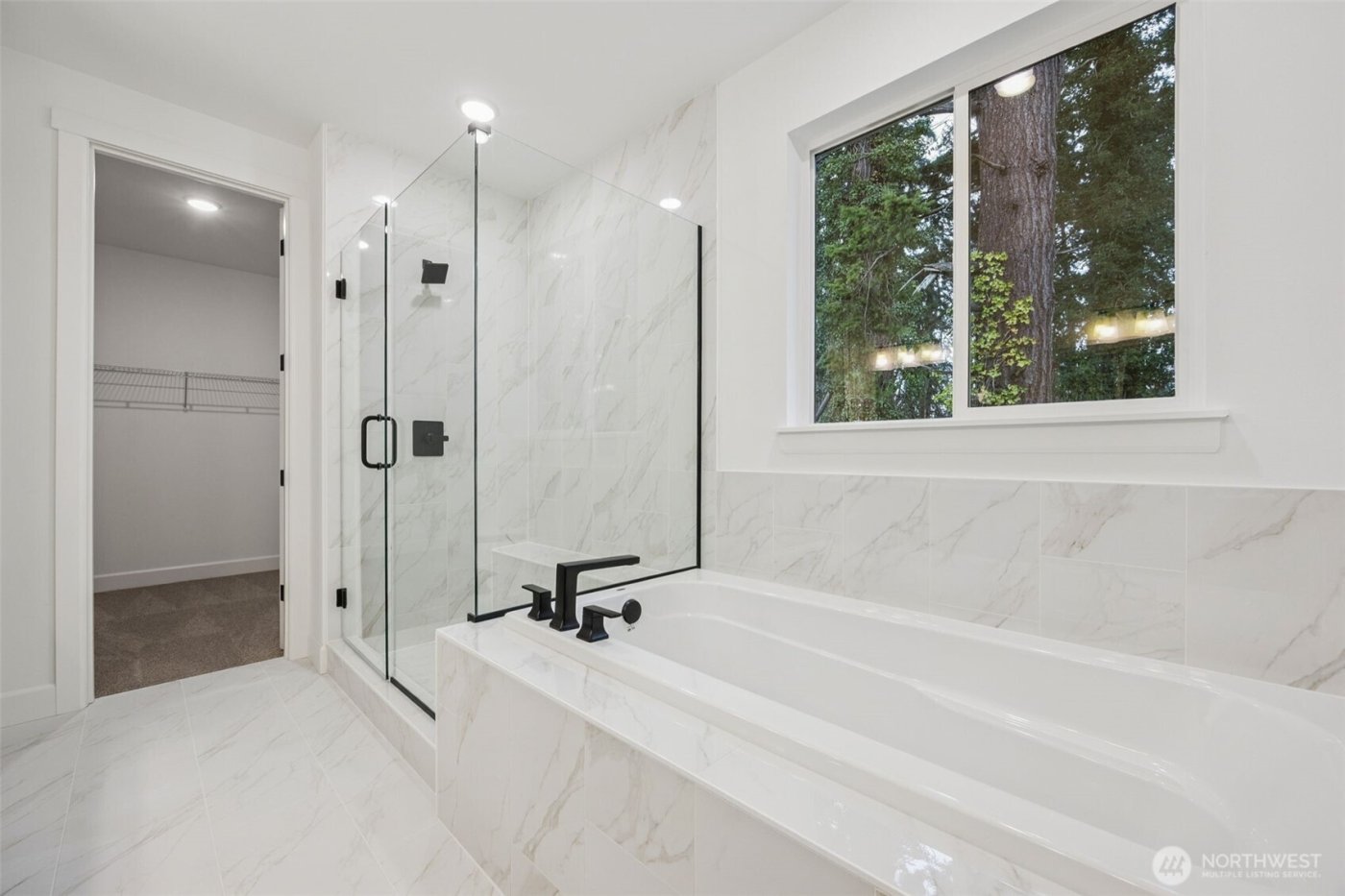 2207 Oak Court #8, Milton, WA 98354